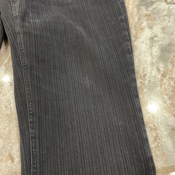 Y2K Button Fly Guess Jeans 30x29 - Picture 3 of 11